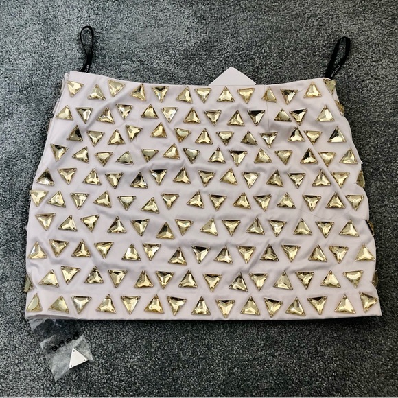 NEW BEBE micro mini winter cream gold triangle beaded beads super short skirt 8 - Picture 4 of 9